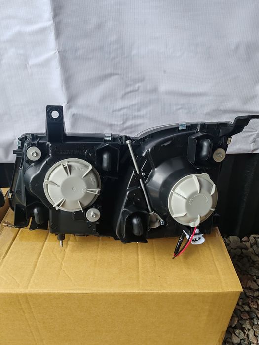 Фары передние Лексус 470