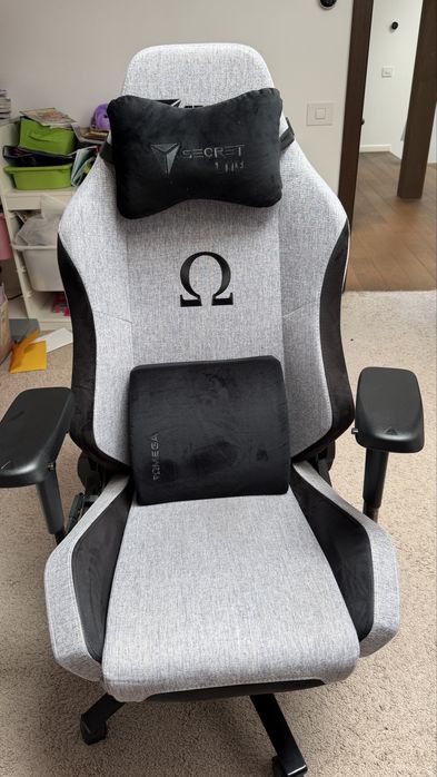 Scaun Gaming Secretlab OMEGA 2020 Series SoftWeave Cookies & Cream