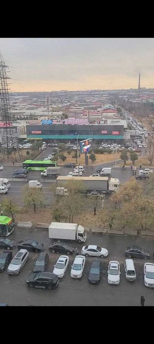 Учтепа туман Урикзор махалла 2 хонали 58 кв. 9-этаждан  подключ срочно