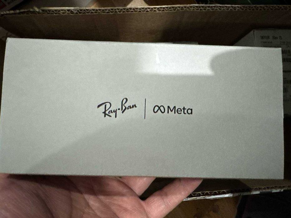 Ray-Ban Meta Smart Glasses Clear (прозрачные)! Новые запечатанные!