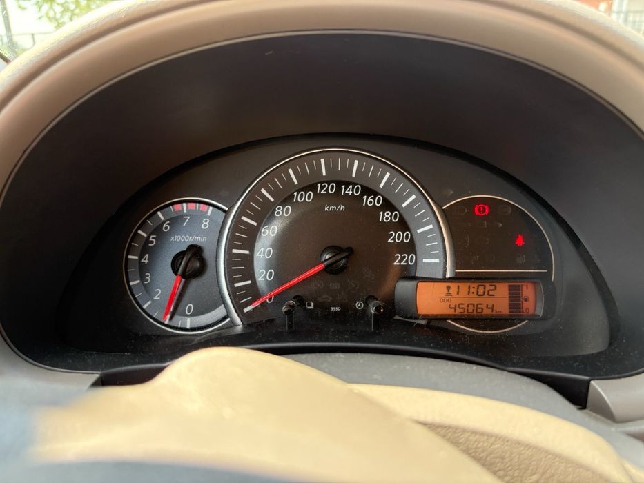 Vand Nissan Micra
