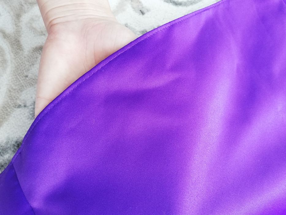 Платье с накидкой