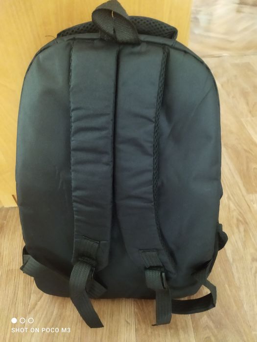 Рюкзак   черный.