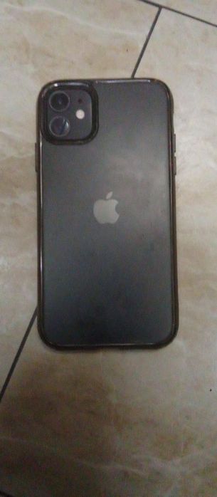 iPhone 11 64/87 п