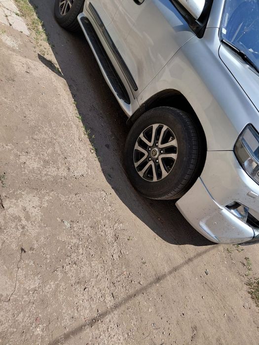 продам колеса на крузак,4штуки Yokohama Оригинал R-18