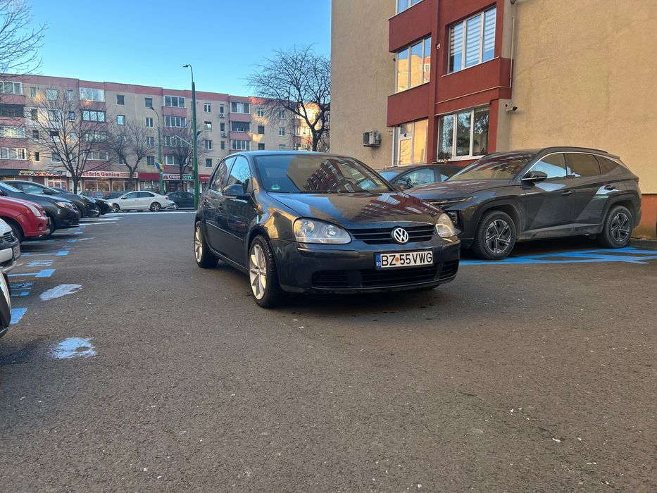 Golf 5 20 fsi 150 cp