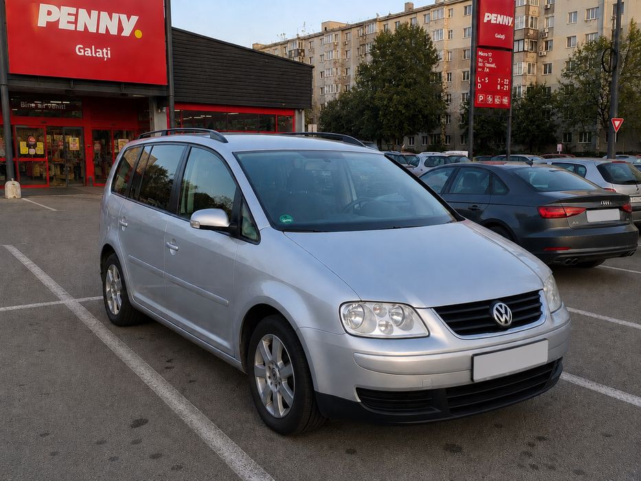 Vănd volkswagen passat touran 2006 - 1.9  TDI îngrijită și gata de drum