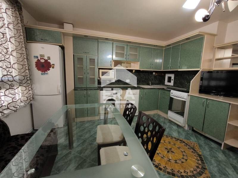 Дава се под наем Тристаен апартамент в Хасково, Дружба 1 - 85 кв.м за 382.5 € - Снимка #6