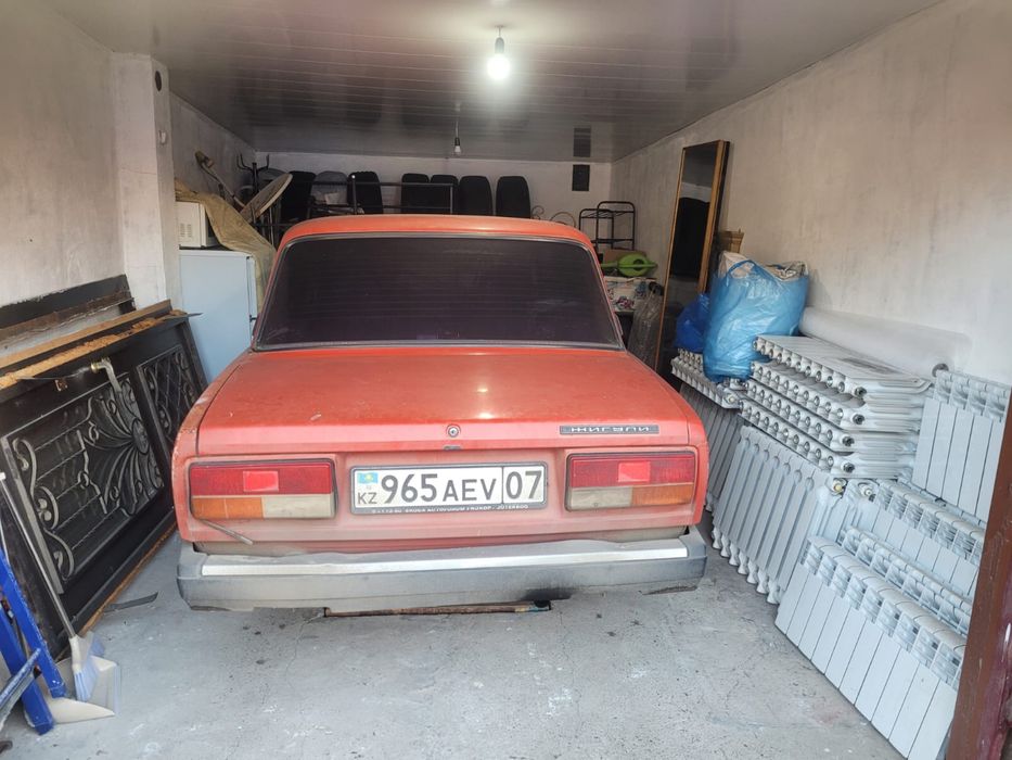 Автомашина Ваз 2107
