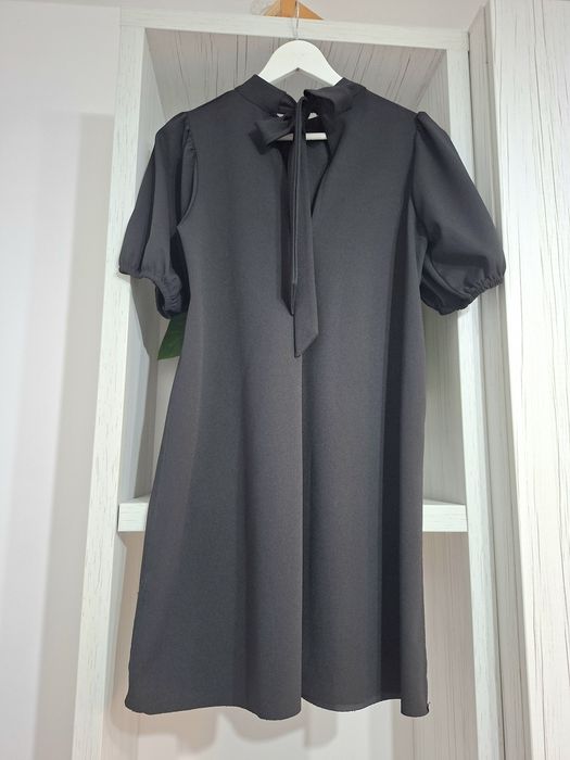 Rochie medie, casual, 36-38, potrivita si pentru gravide