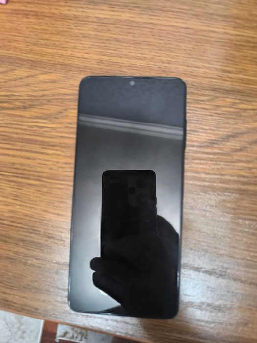 Samsung A06 идеальное состояние.