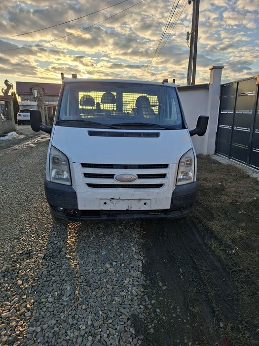 Vând Ford tranzit 2,4 euro 4 recent adus din Italia