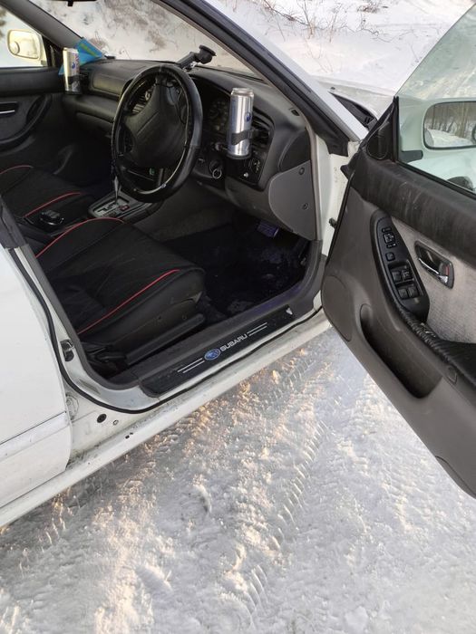 Продам Subaru Legacy 2000г