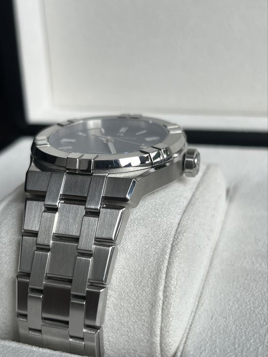 Maurice Lacroix Aikon 39mm Blue Automatic + оригинална гумена каишка