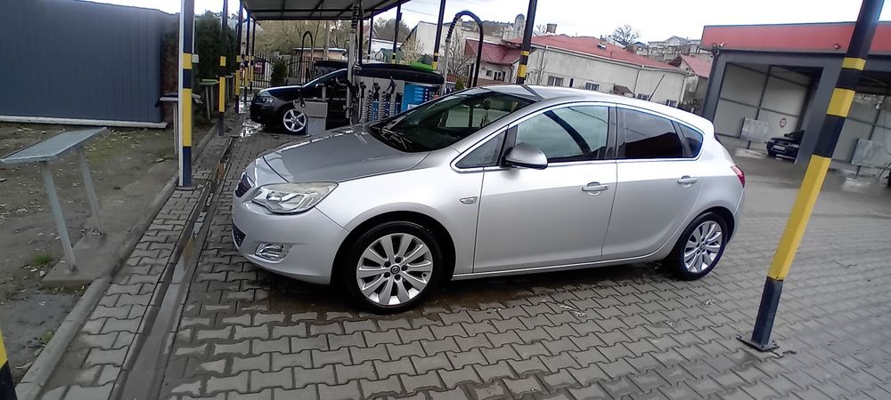 OPEL Astra 2010 — imagine 3