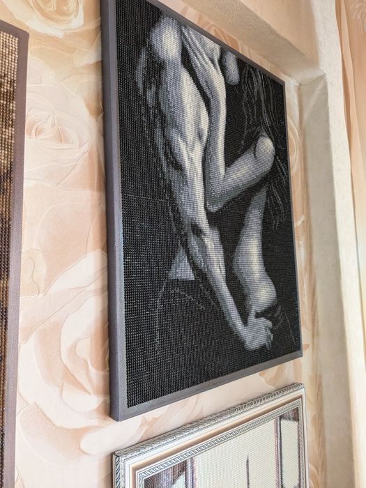 Продам картины выложенные 3д мозаикой