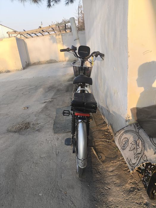 Elektroniy velo sotiladi