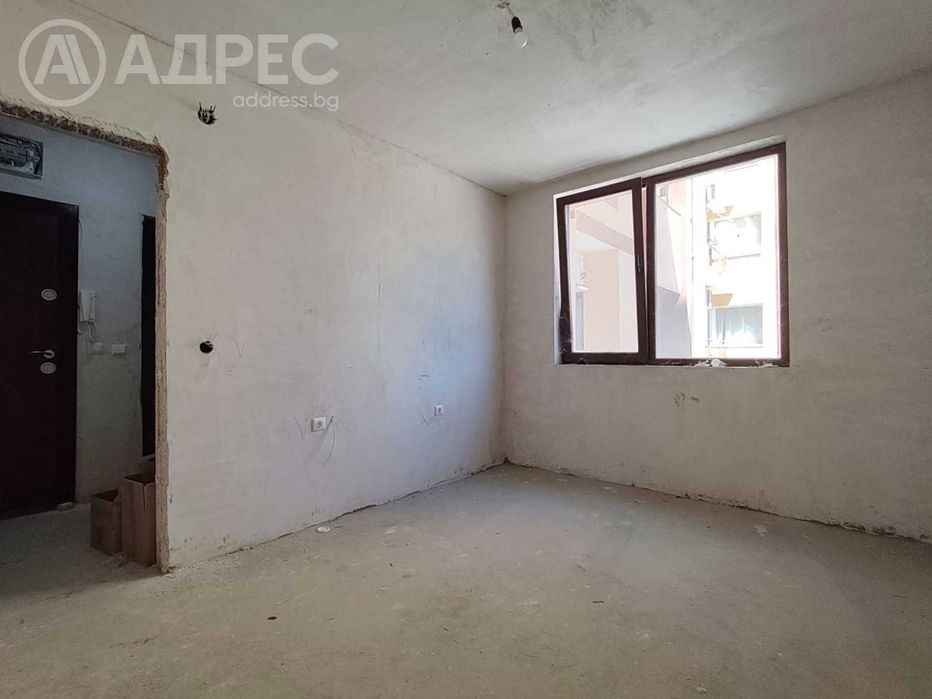 Тристаен апартамент, Дружба 3, 110 кв.м., ет. 2/6, тухла, нов, с акт 16