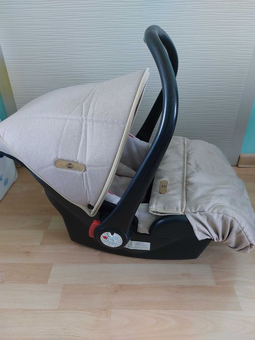 Кошница за кола за бебе