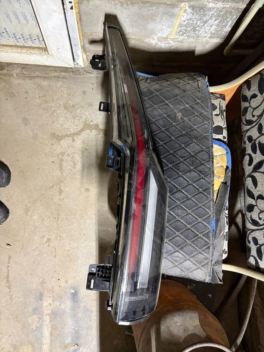 Задние фонари Cadillac Escalade