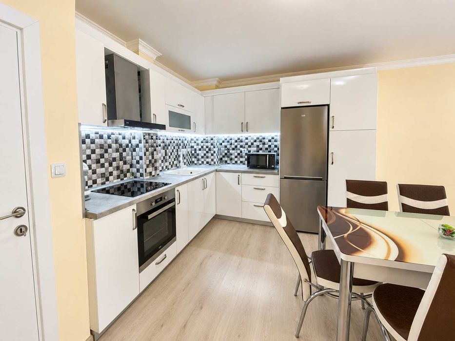 Дава се под наем Двустаен апартамент в Пловдив, Гагарин - 65 кв.м за 299 € - Снимка #1