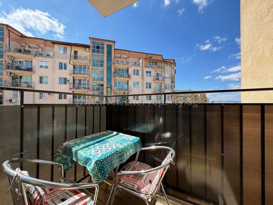 Продава се Двустаен апартамент в к.к. Слънчев бряг - 62 кв.м за 1081 €/кв.м - Снимка #8