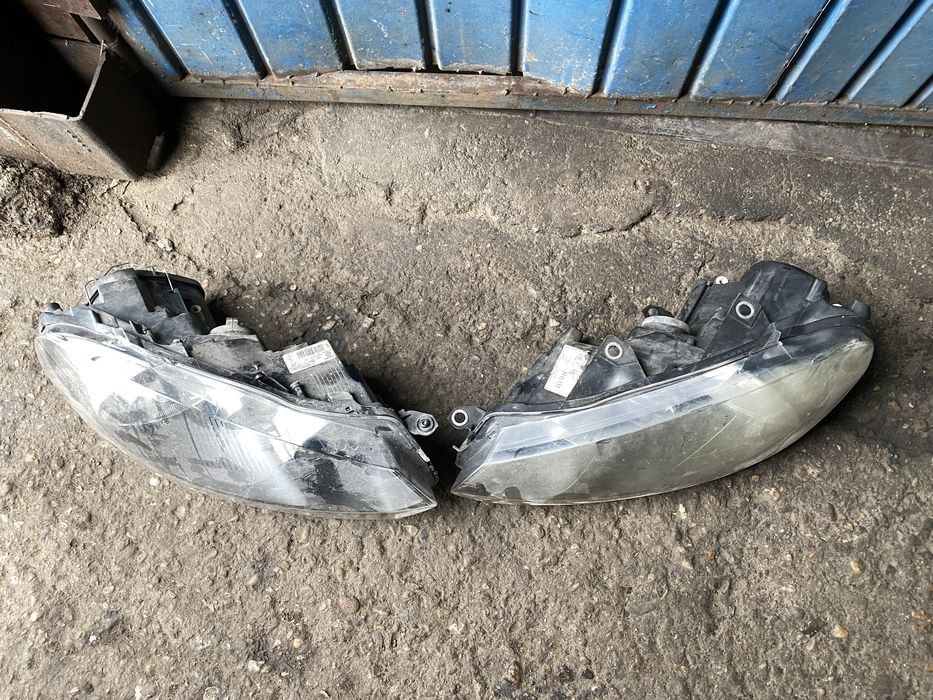Far vw golf 6 VI 2008 - 2012 faruri stanga dreapta