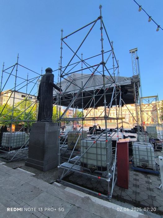 Scena layher, zona vip, structura evenimente, buteci, podina