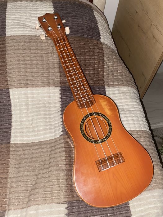 Укулеле концертная