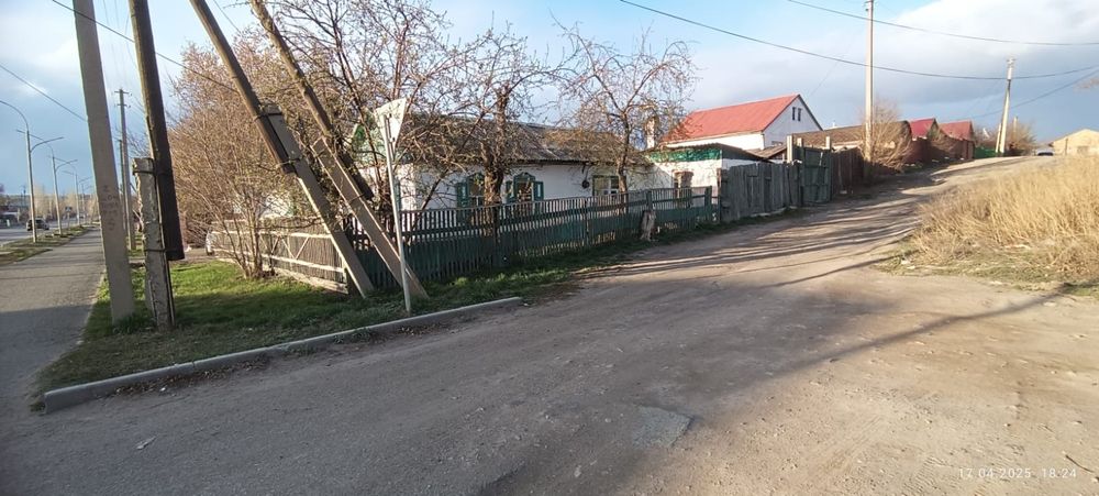 Продам часть дома в центре 3 соток