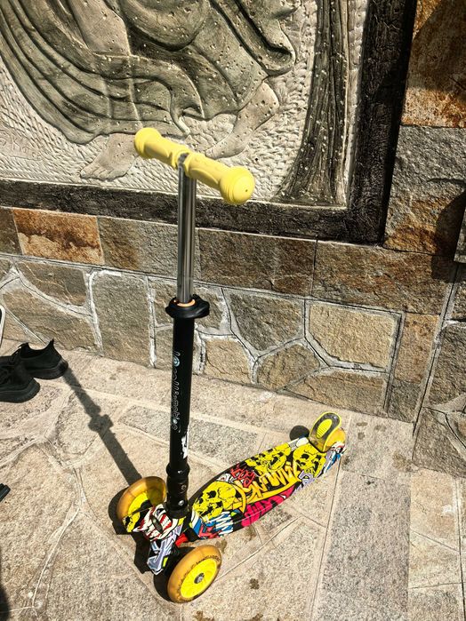 Детска тронинетка