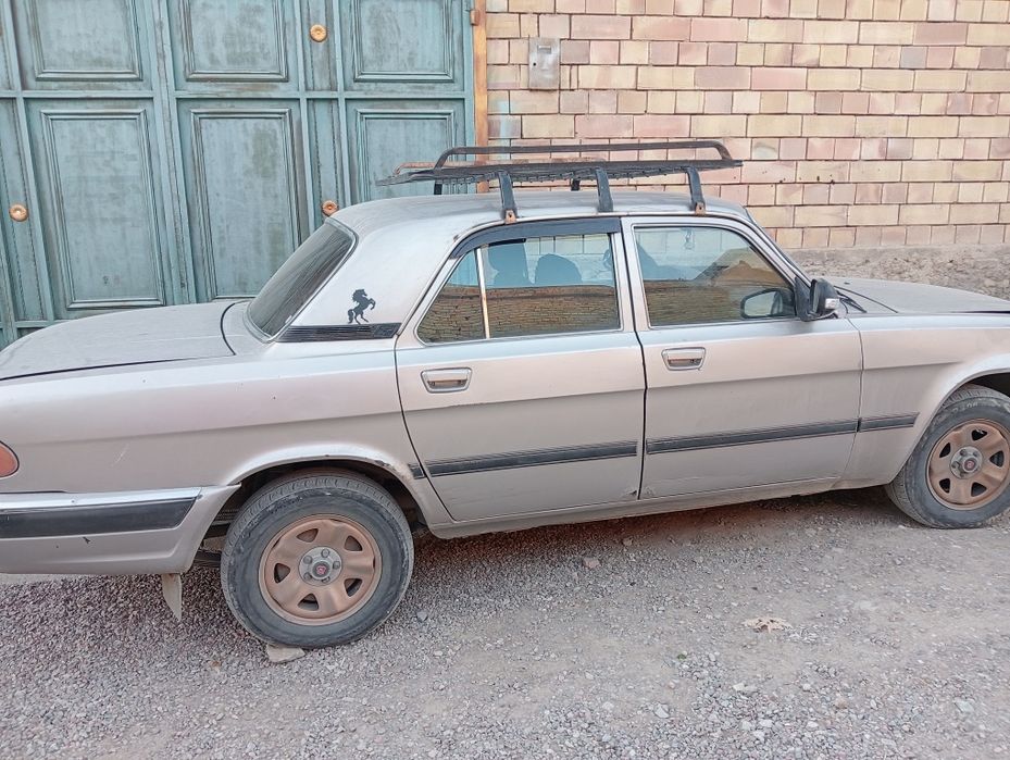 Volga 31105 holati yaxshi