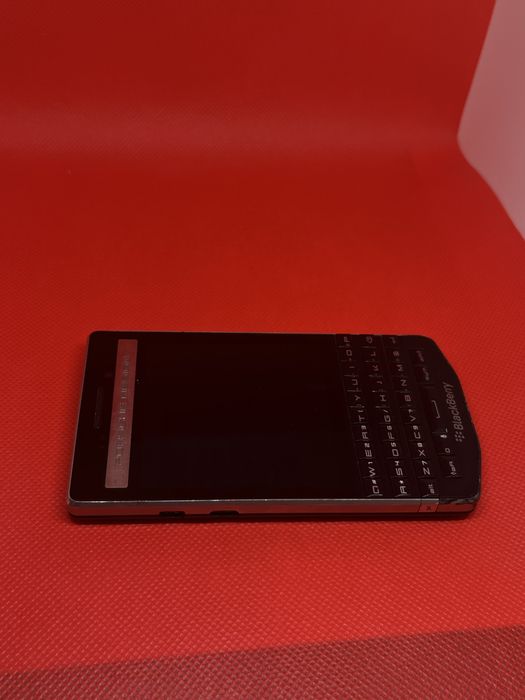 Balckberry Porche Design P’9983