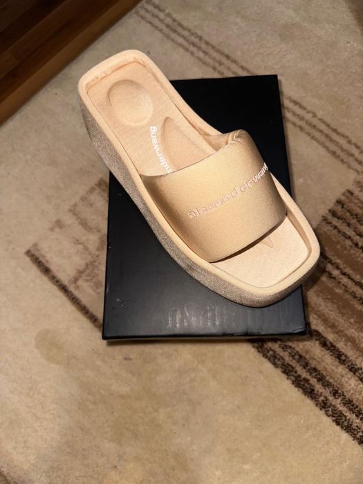 Продам Новые не дорого