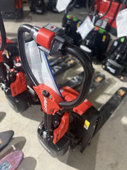 Transpaleta Liza Electrica 1500kg