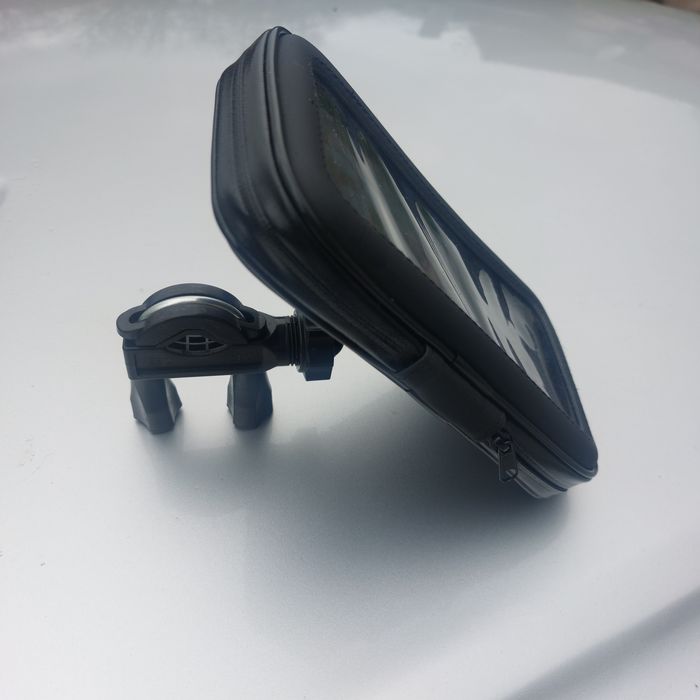 Нова стойка за колело с предпазен калъф