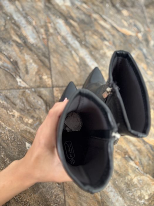 Botine elegante cu toc gros si platforma 39