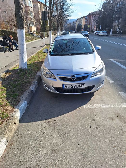 Opel astra j 1.7 cdti