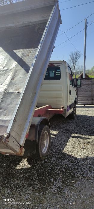 Vând Iveco Dali an 2005