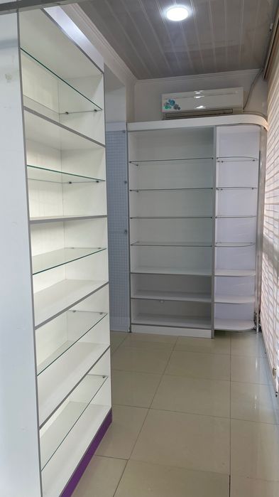 Apteka mebellari srochno sotiladi