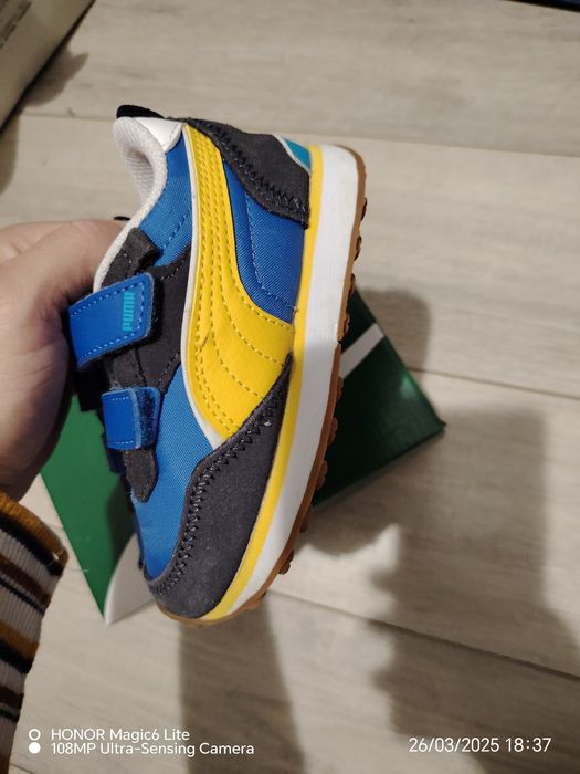 Adidași puma, mărimea 23