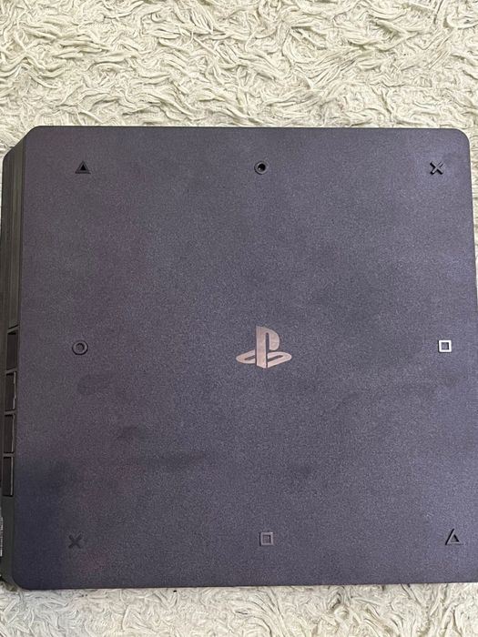 Ps 4 slim,  1  TB