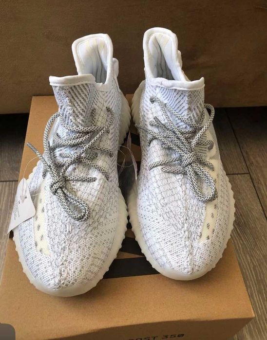 Adidas yeezy 350 v2