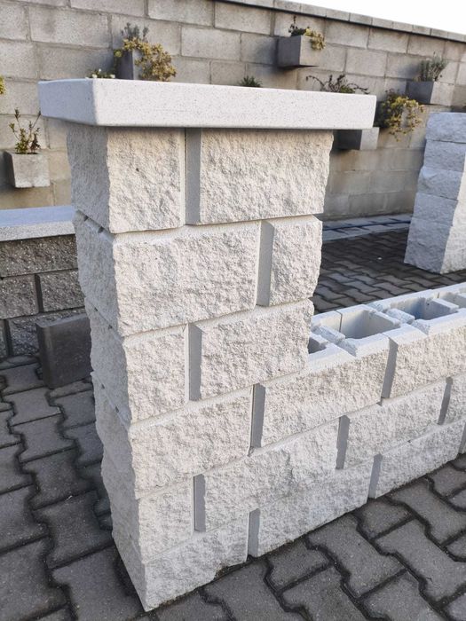 Boltari ornamentali splitati