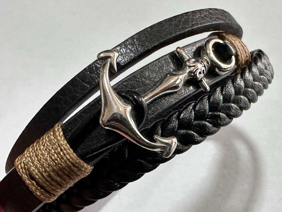 Мъжка гривна Silver Flame с котва – естествена кожа и неръждаема стомана – 21,5 см