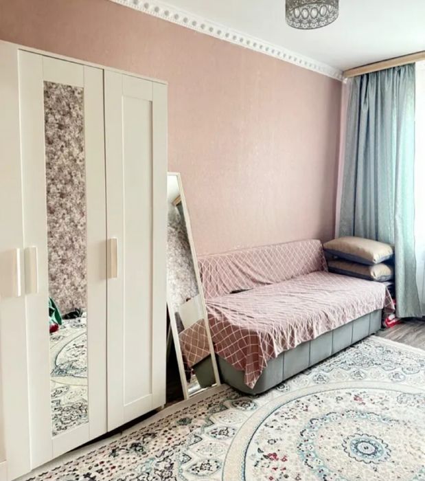 продам 4-х ком. дет.мир 5-этаж