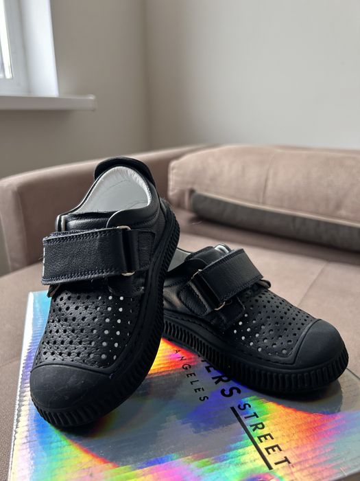 Продам кожаные сандали Tiflani!