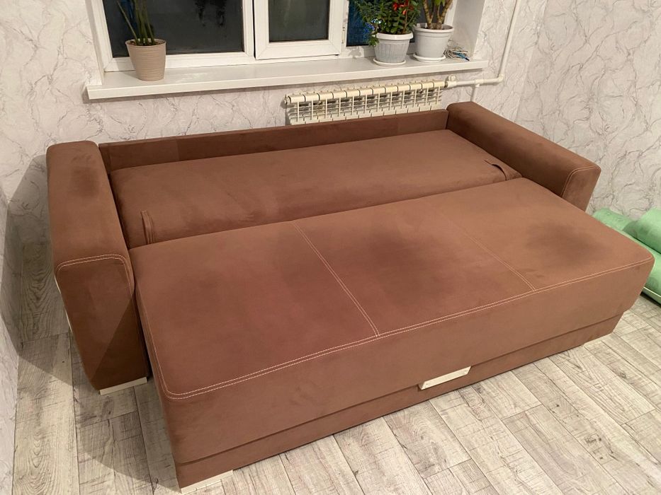 Продам диван в хорошем состоянии