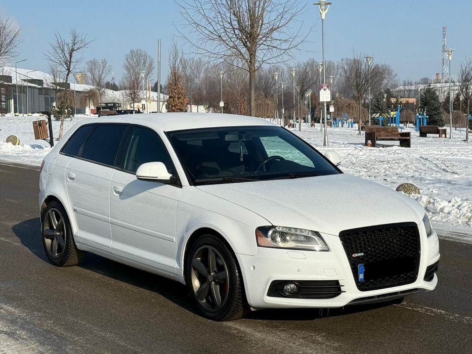Audi A3 Facelift,2.0Tdi,Pachet S line,Impecabil