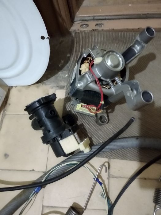 Мотор от стиральной машины ходпоинд Аристон